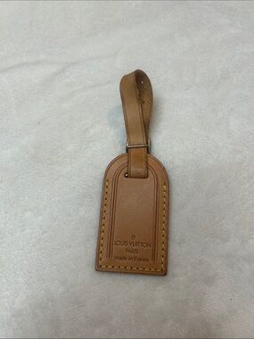 Louis Vuitton Brown Leather Luggage Tag